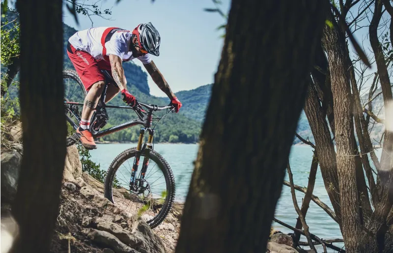 Mondraker Foxy Carbon RR SL 27.5 Mountain Bike 2018 Black/Blue-11