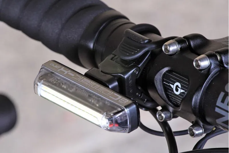 Moon Comet X Pro Front Light Black-1