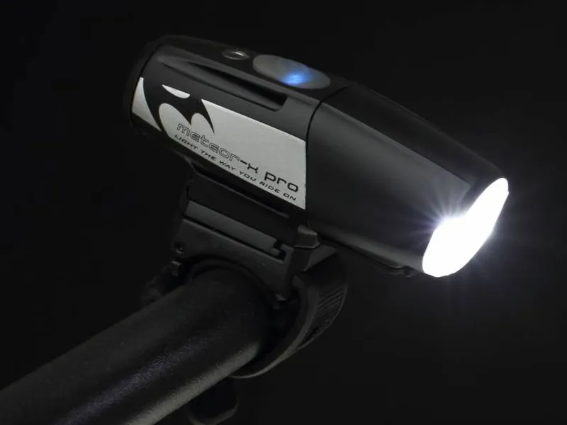 Moon Meteor X Auto Front Light-1