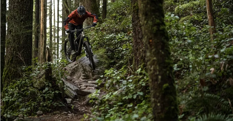 Norco Fluid Vlt C2 140 Electric Bike 2024 Green-1