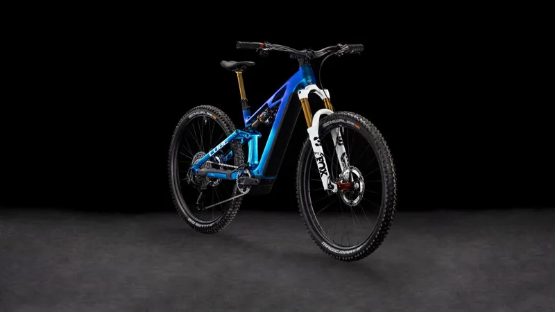 Cube Stereo Hybrid One44