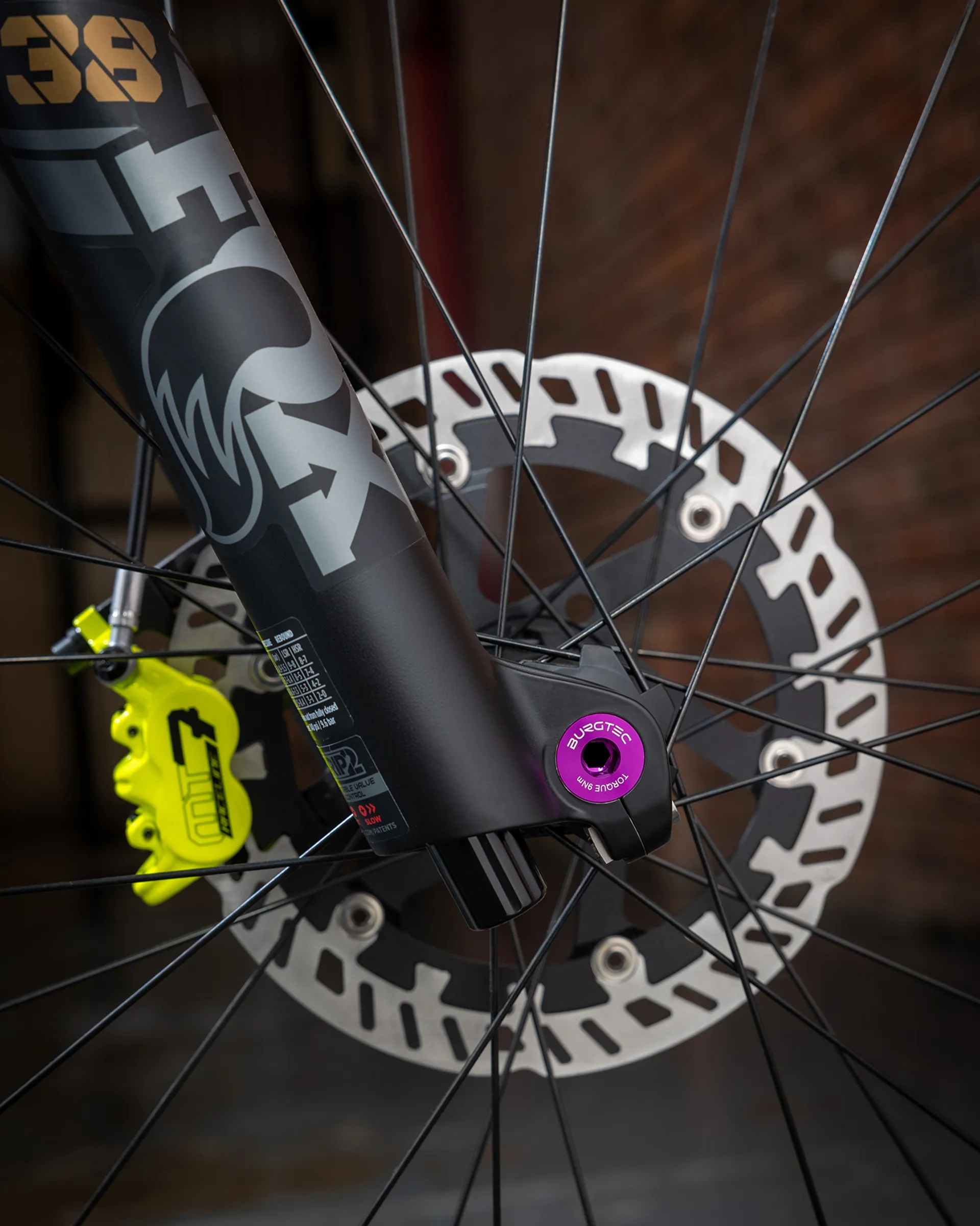 Burgtec Fox 36/38 2021+ Fork Axle 