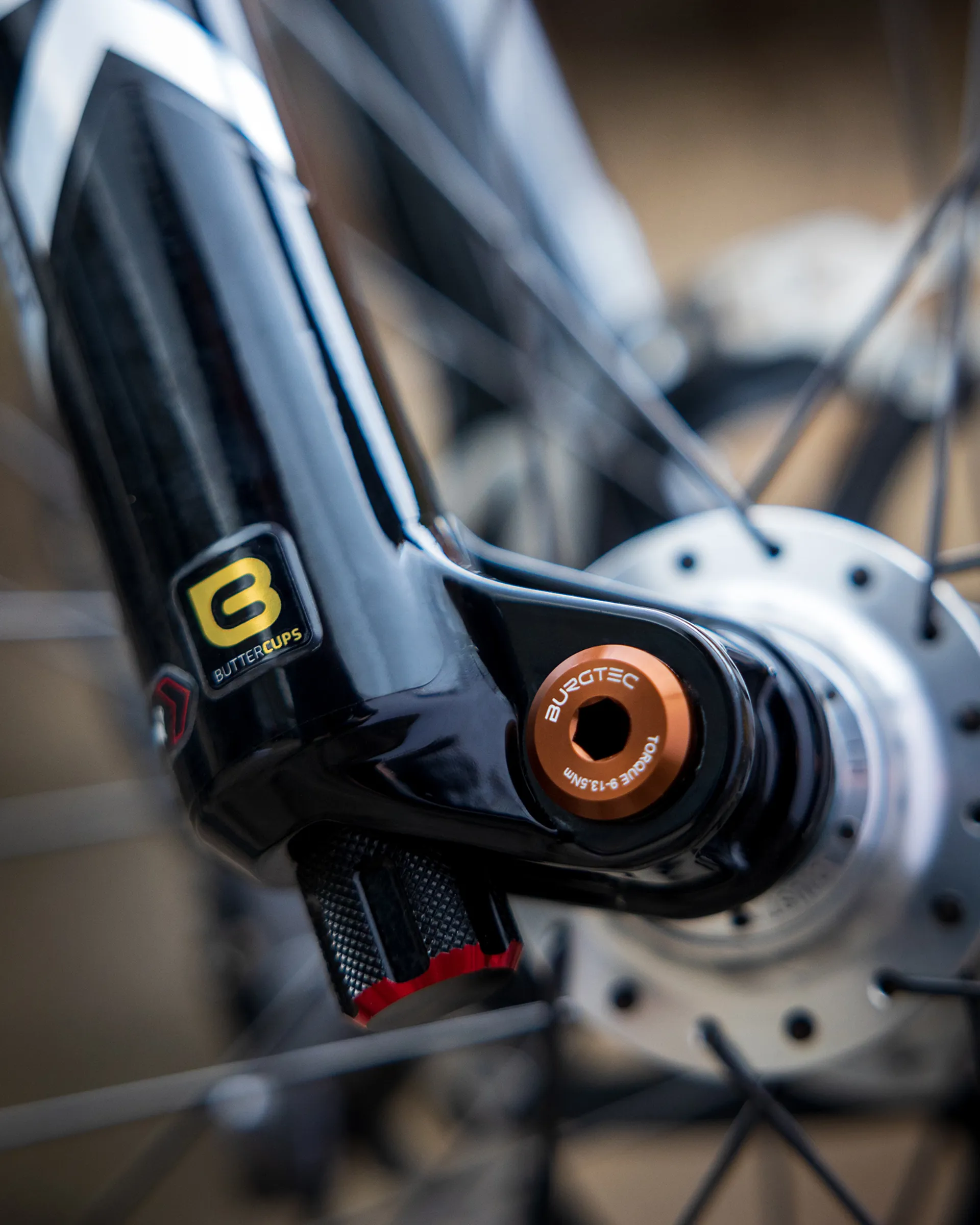 /images/myimages/burgtec-rockshox-fork-axle-15x110mm-boost-1.jpg?width=1920