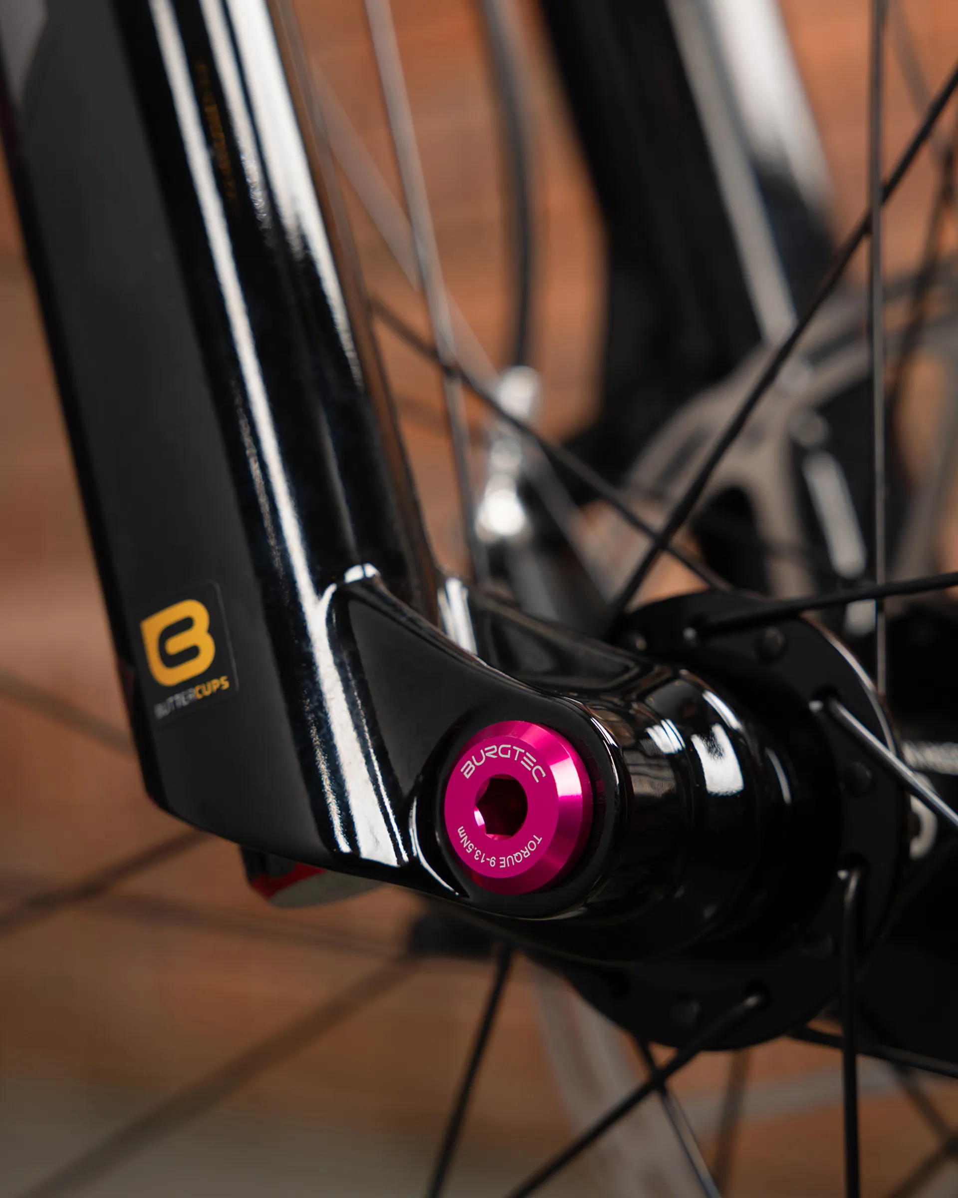 /images/myimages/burgtec-rockshox-fork-axle-15x110mm-boost-2.jpg?width=1920