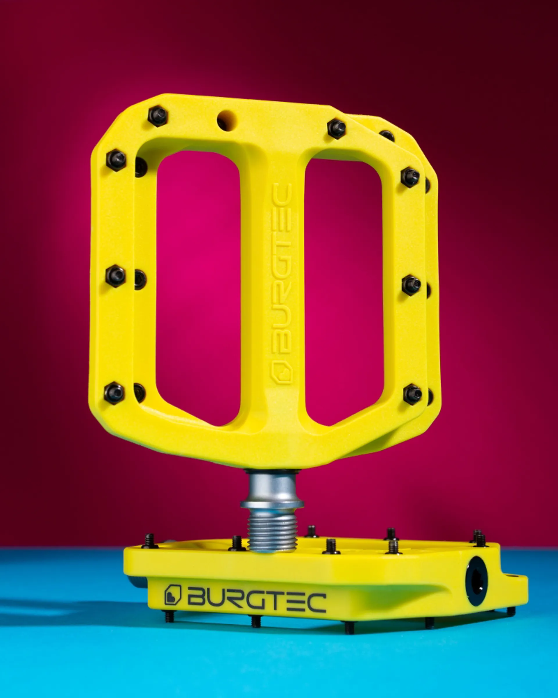 Burgtec MK4 Composite Flat Pedals