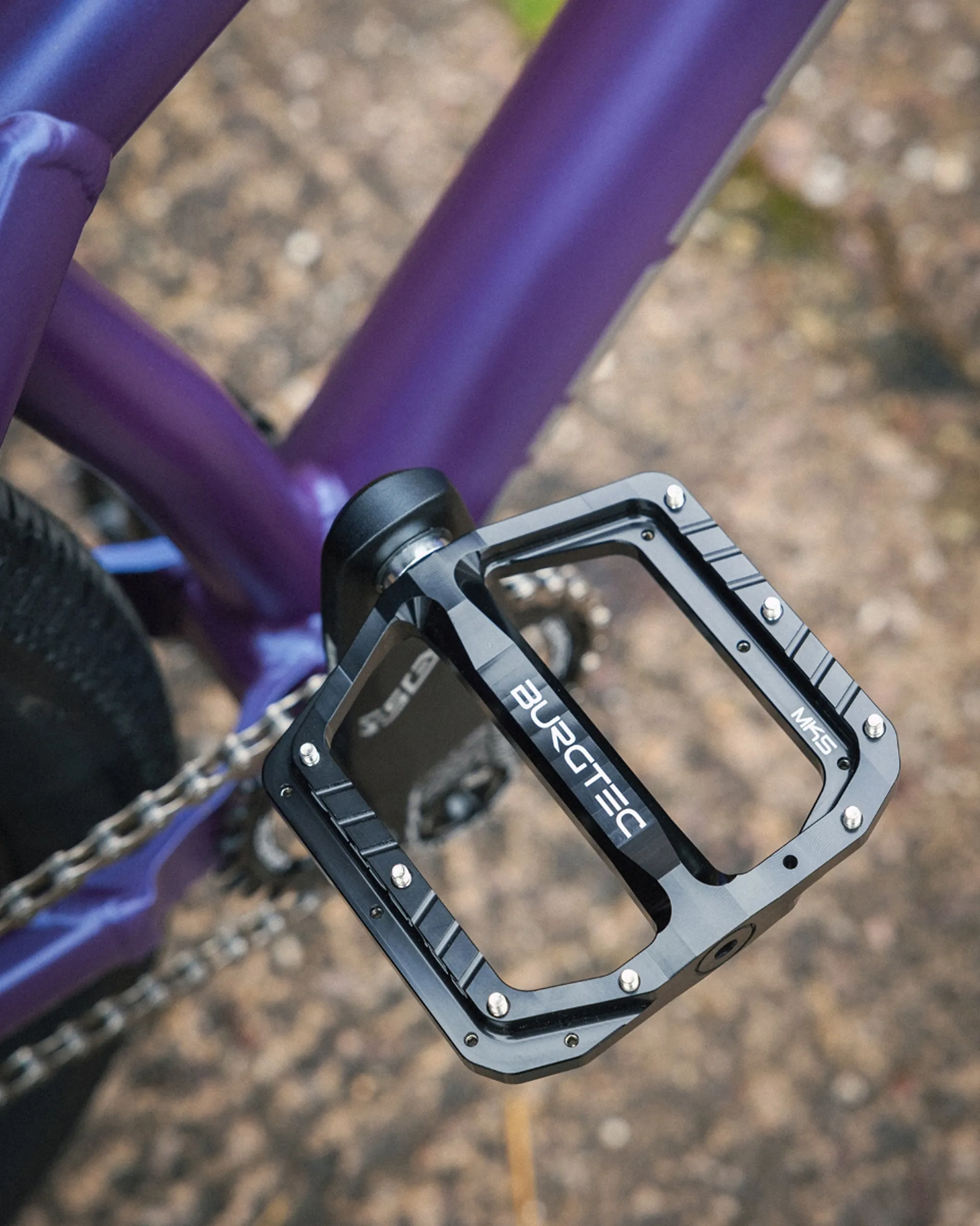 /images/myimages/leisure-lakes-bikes-penthouse-flat-mk5-pedals-6.jpg?width=1920