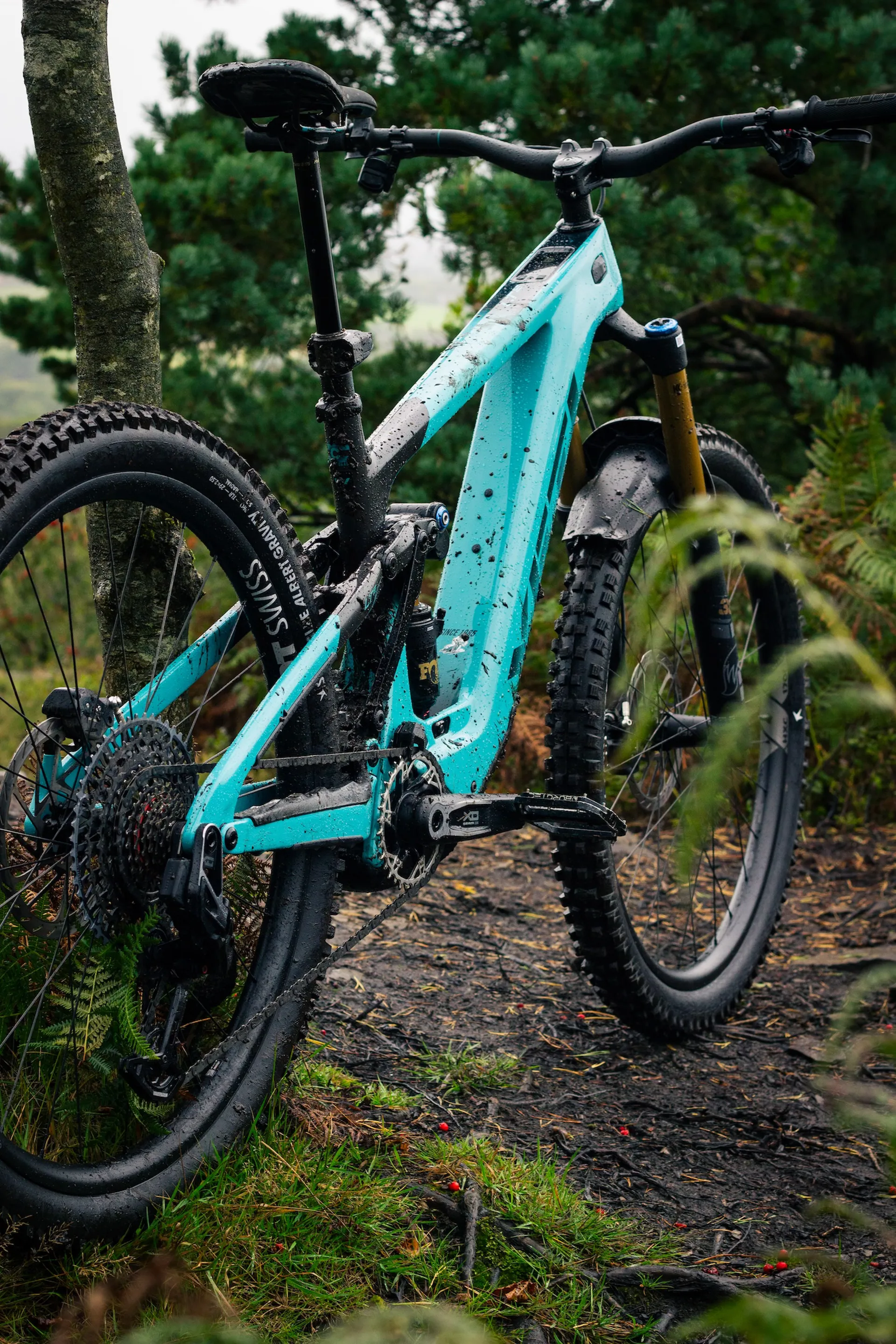 /images/myimages/yeti-lte-factory-electric-bike-20267.jpg?width=1920