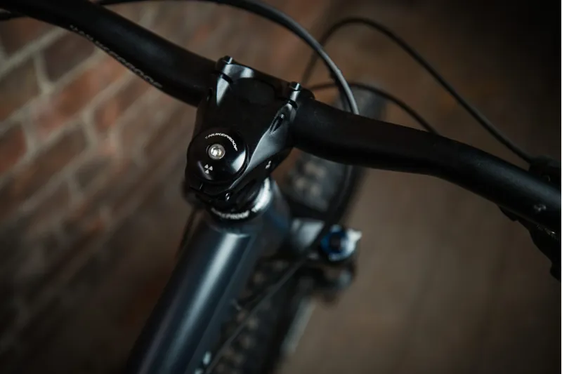 Nukeproof Scout 275 Comp SX 27.5 Hardtail Mountain Bike Grey/Black-4