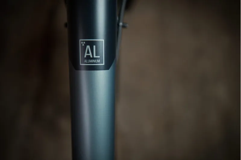 Nukeproof Scout 275 Comp SX 27.5 Hardtail Mountain Bike Grey/Black-8