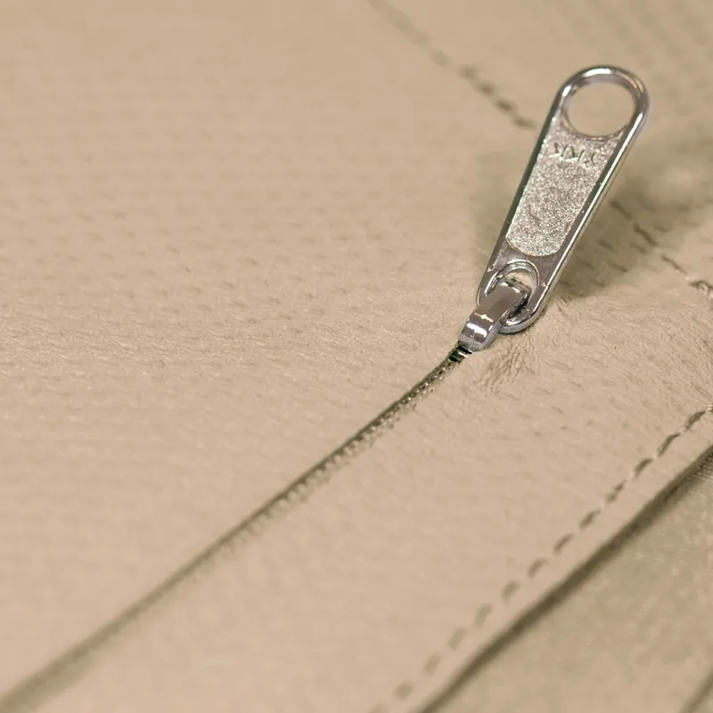 Osprey Stealth Waist Wallet Desert Tan-2