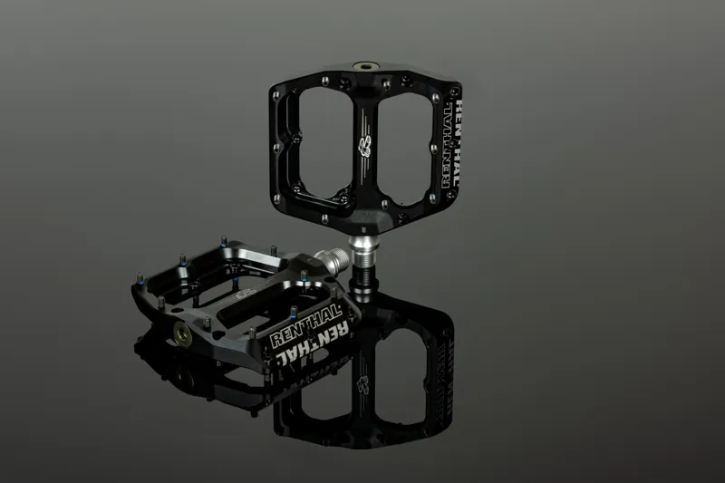 Renthal Revo-F MTB Flat Pedals 9/16in Black-2
