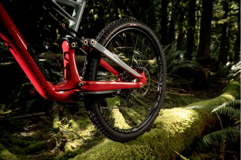 Specialized Enduro Pro Carbon 27.5 Mountain Bike 2017 Red/Blue-5