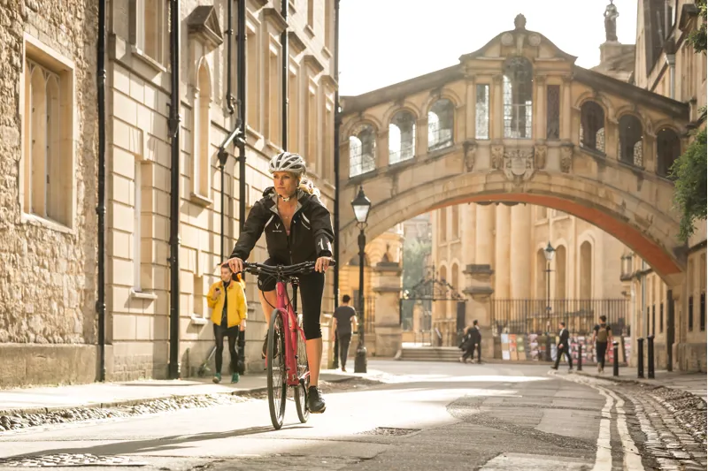 Whyte Pimlico Compact Hybrid Bike 2017 Magenta/Black-2