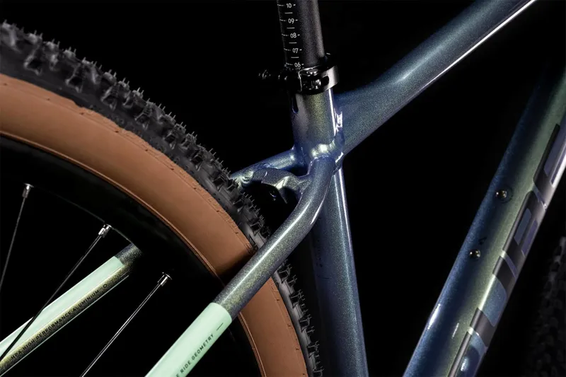 Cube Reaction Pro Shimano XT Hardtail Mountain Bike 2022 Verde/Green-4