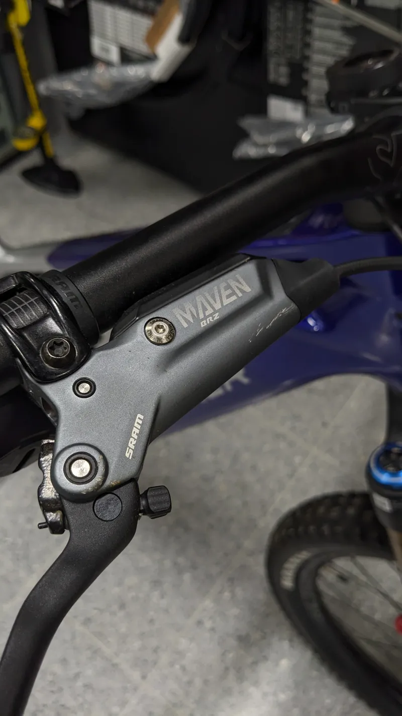 EX Display Mondraker Crafty Carbon RR Medium Electric Bike 2026 Blue/Silver/Black-4