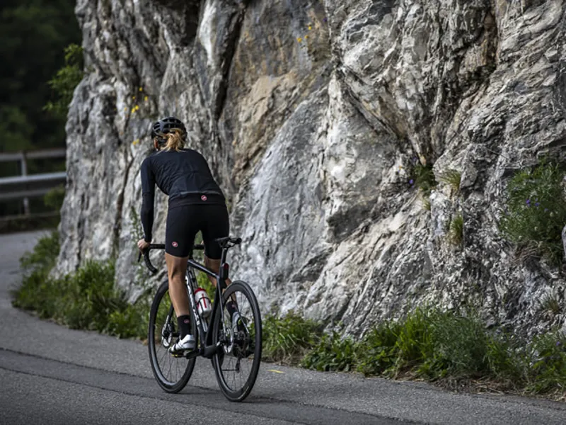 Castelli Perfetto RoS Light Women's SS Road Jersey Light Black-6