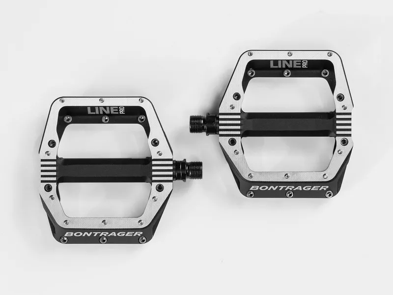 Bontrager Line Pro MTB Flat Pedal Black/Polished Silver-2
