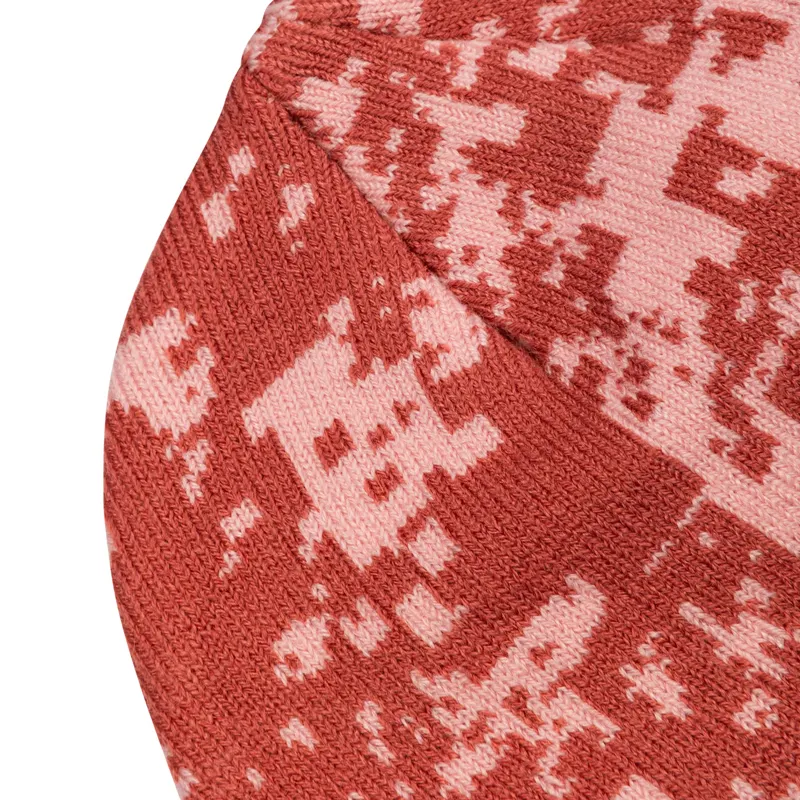 Burgtec Rizz Beanie Cranberry-2