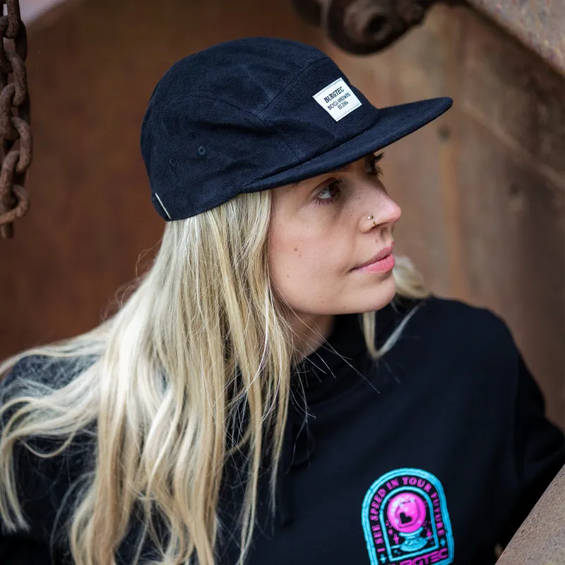 Burgtec Arcade 5 Panel Cap Black-6