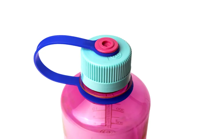 Nalgene Narrow Mouth Sustain Tritan 50% Recycled 500ml Bottle Electric Magenta-2