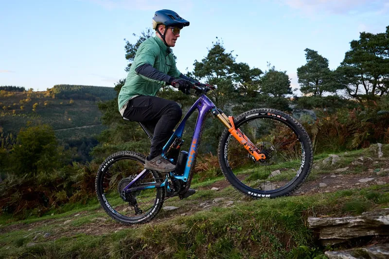 Whyte E-Lyte Evo Stag Works Electric Bike 2025 Gloss Blurple Fade-8