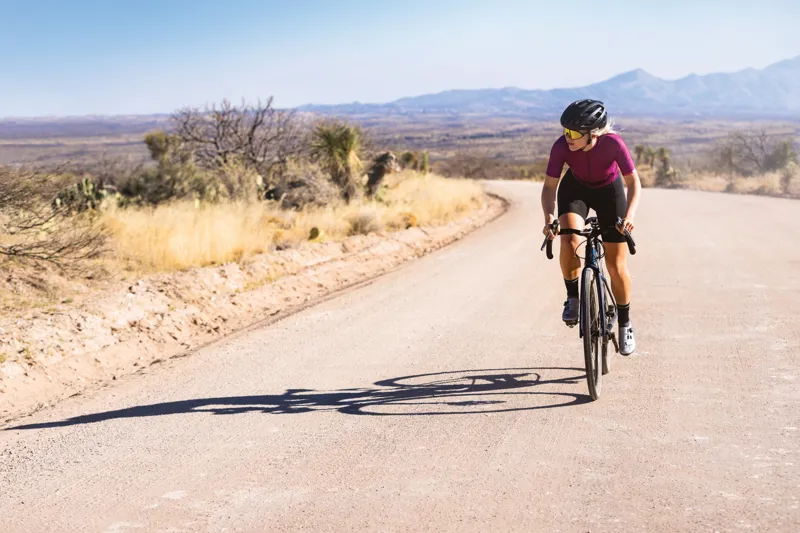 Garmin Edge 1040 Solar GPS Computer Black-10