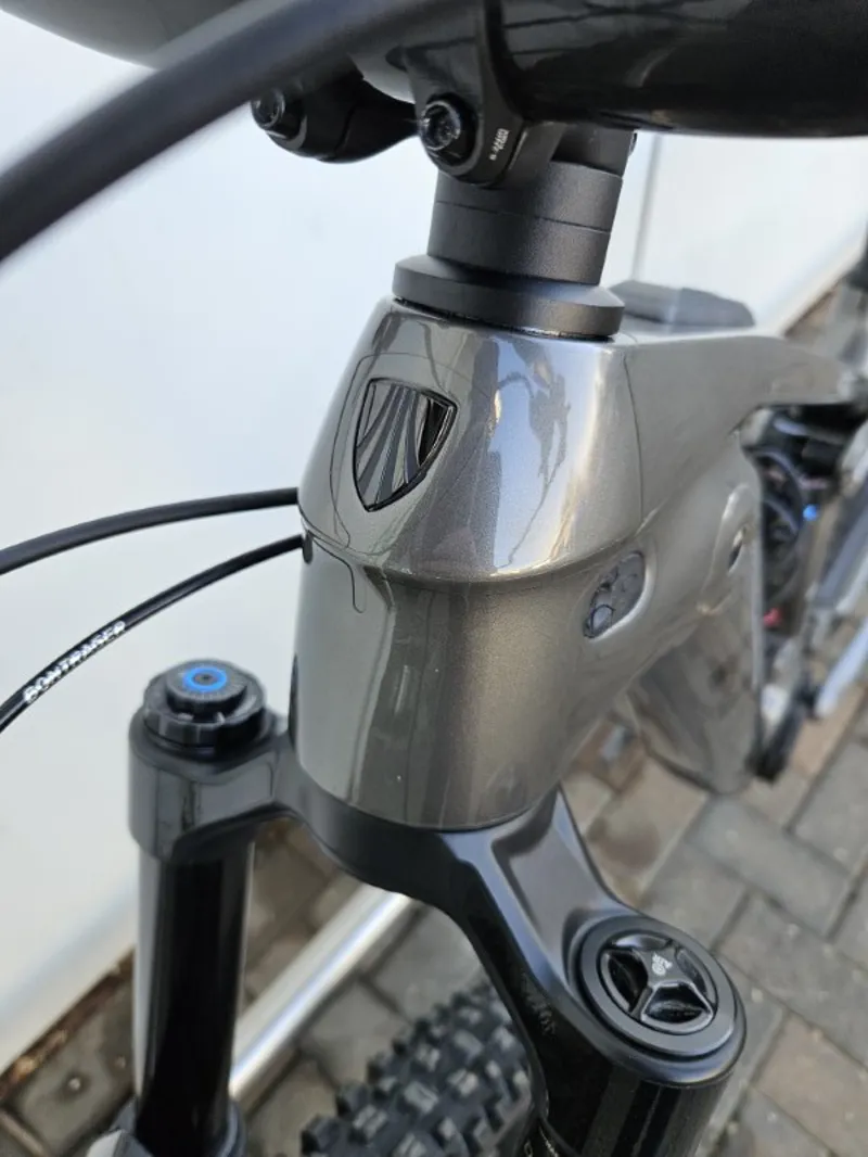 2nd Hand Trek Rail 9.8 GX AXS Medium Electric Bike 2024 Grey-4