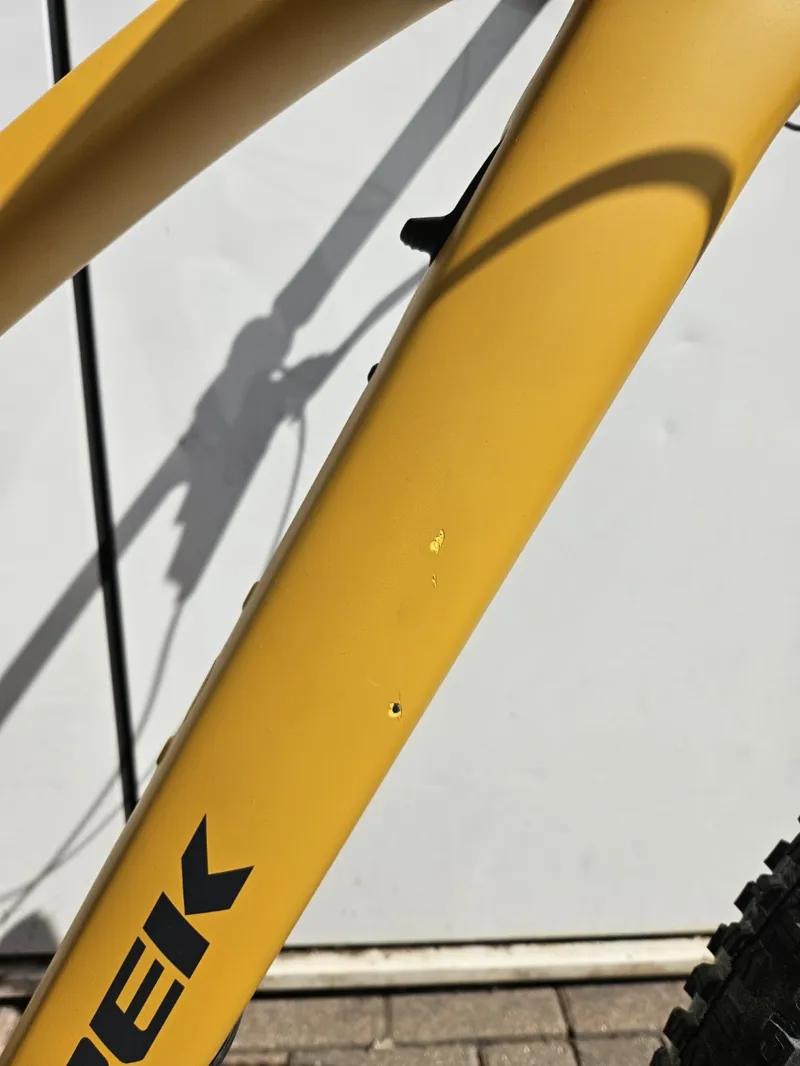 Ex Display Trek Fuel EXE 9.9 XX1 AXS Medium Electric Bike 2023 Satin Baja Yellow-5