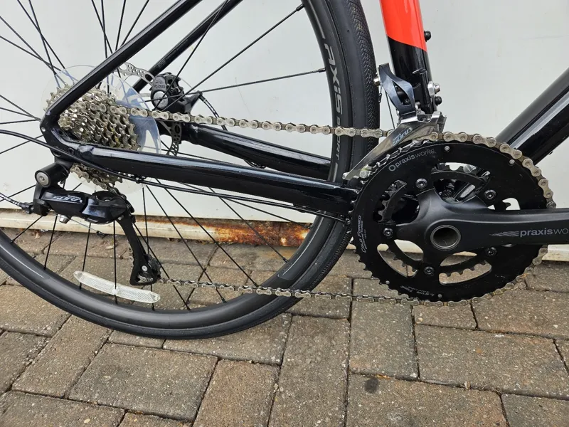 2nd Hand Specialized Diverge E5 Sport 48cm Road Bike 2018 Black/Charcoal-2