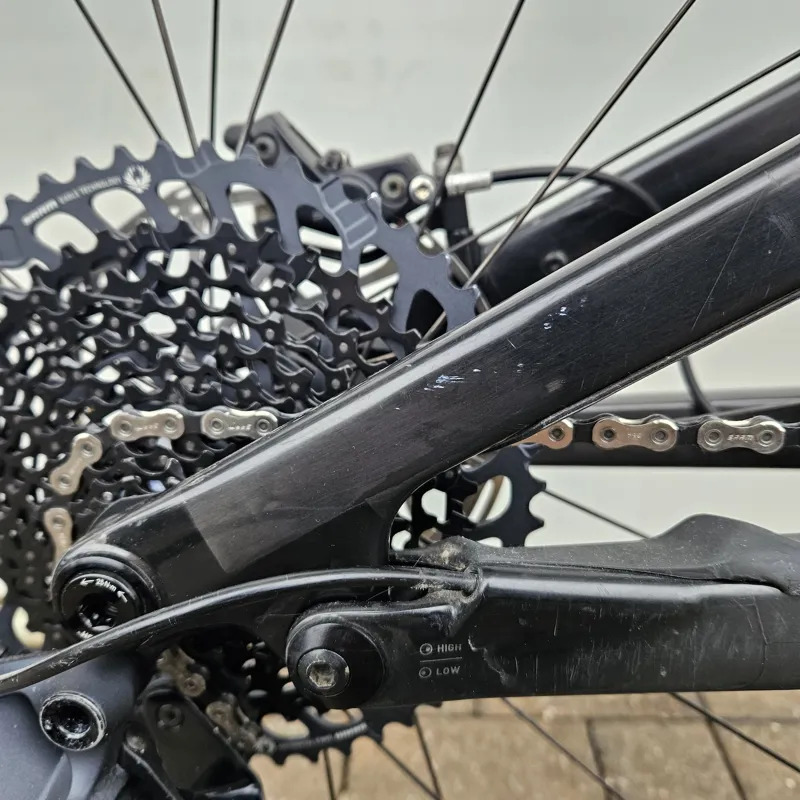 EX DEMO Specialized Kenevo SL Comp S3 Electric Bike 2022 Gloss Smoke/Dream Silver-4