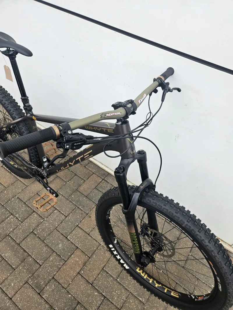 2nd Hand Whyte 901 Medium Mountain Bike 2023 Bronze-1