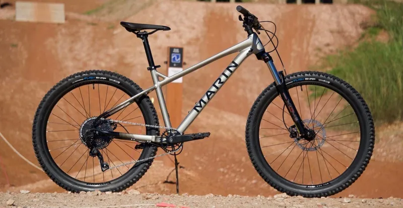 Marin San Quentin 1 Hardtail Mountain Bike 2022 Grey/Black-2