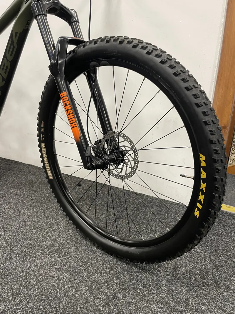 2nd Hand Orbea Laufey H30 Medium Mountain Bike 2021 Green-3