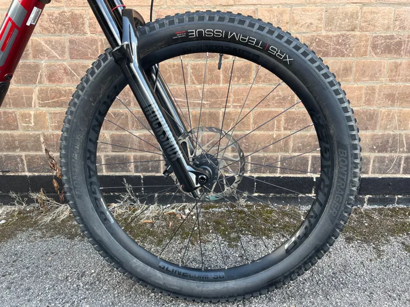 Second Hand Trek Remedy 7 Mountain Bike 2022 Medium Red-5