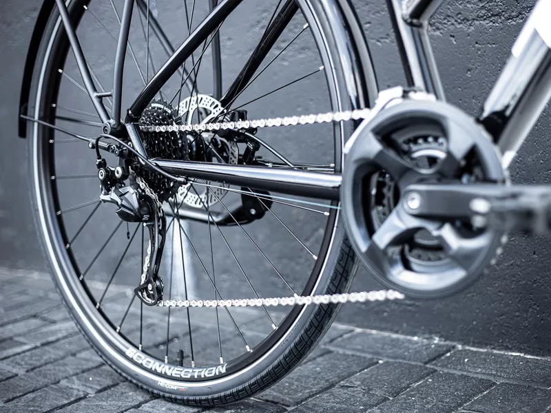 Trek Dual Sport 2 Equipped Hybrid Bike 2022 Trek Black-6