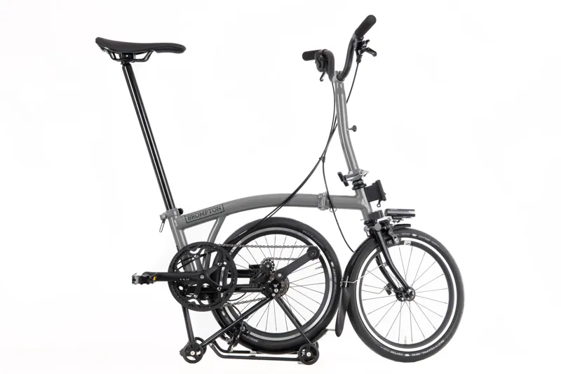 Brompton P-Line Urban Folding Bike With Rack and Lights 2022 Storm Grey-2