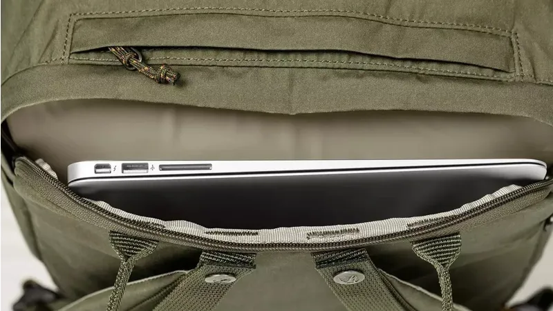 Specialized/Fjallraven Cave Pack Ochre-3