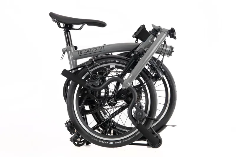 Brompton P-Line Urban Folding Bike With Rack and Lights 2022 Storm Grey-3