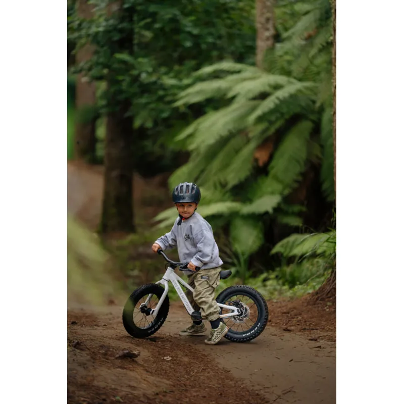 Kids Ride Shotgun Dirt Hero II 12in Balance Bike with Mag Brake Arctic Storm White-4