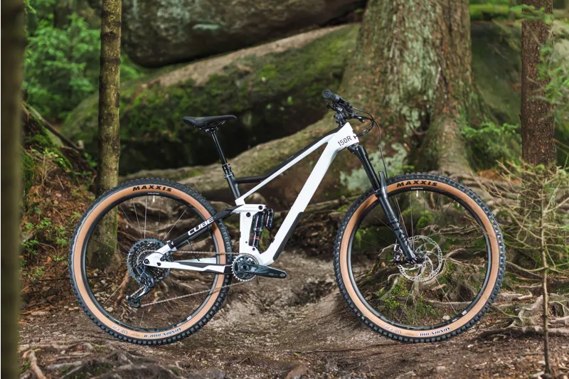 Cube Stereo 150 C:62 Race 29 Mountain Bike Flash White/Carbon 2022-1