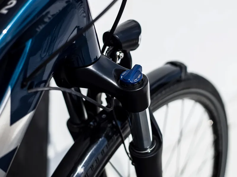 Trek Dual Sport 2 Equipped Hybrid Bike 2022 Mulsanne Blue-9