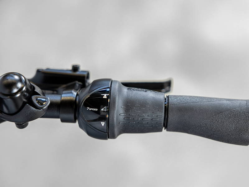 Trek District+ 2 Lowstep 300WH Electric Bike 2023 Galactic Grey-6