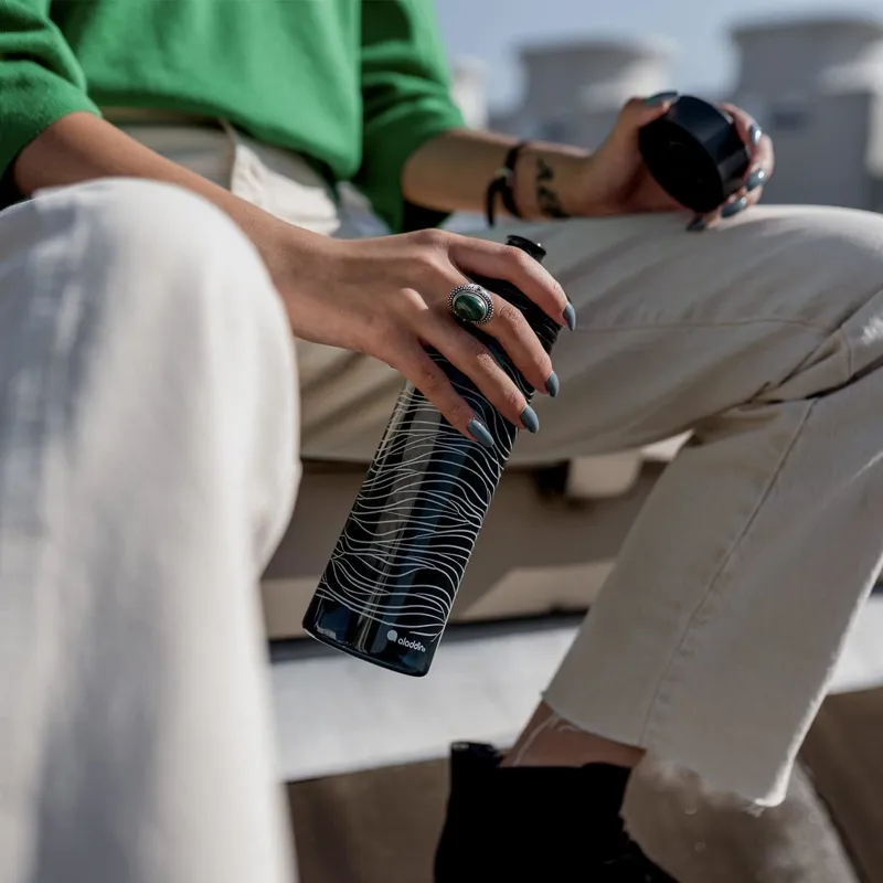 Aladdin Aveo Sustainable Tritan 600ml Water Bottle Deep Navy Print-4