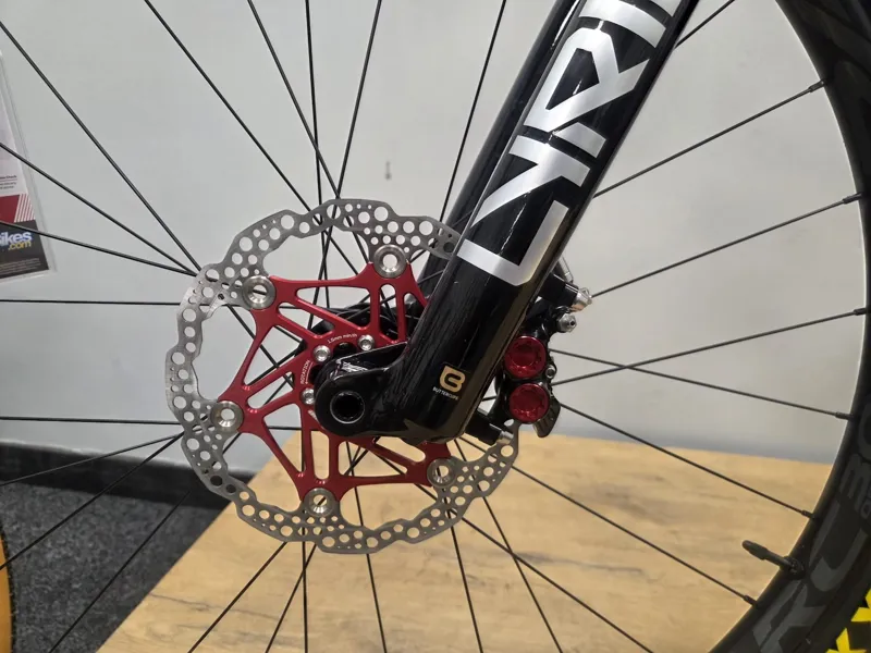 Ex Display Santa Cruz Hightower X0 AXS Large Mountain Bike 2024 Matt Cardinal Red-2