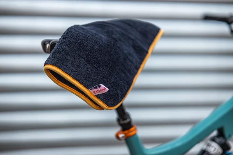 GTECHNIQ Bike Drying Towel 40x40cm-6