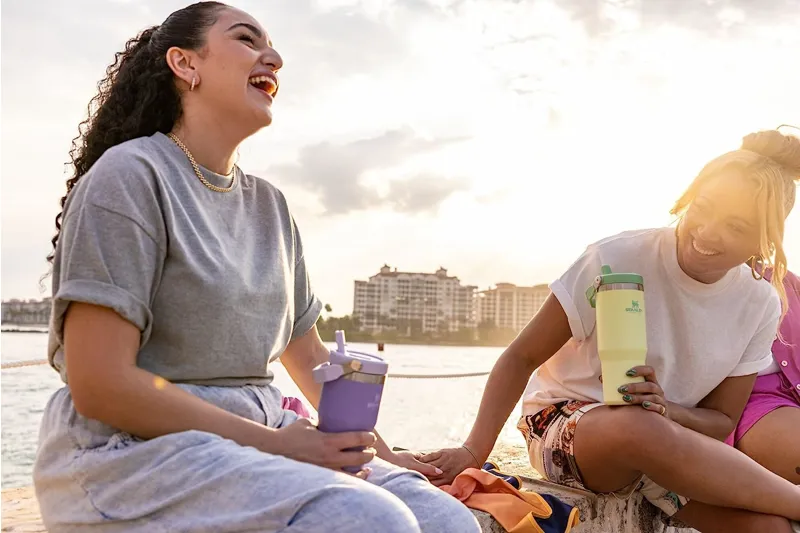 Stanley IceFlow Flip Straw Tumbler 0.89L Citron-9