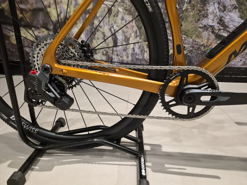 2nd Hand Merida Mission 6000 Large Gravel Bike 2027 Wild Honey/Black-2