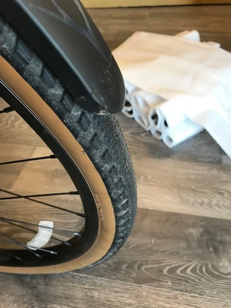 Ex Demo Whyte RHEO3 Large Electric Bike 2024 Gloss Lime-1