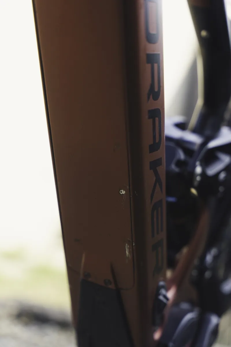 EX DEMO Mondraker Crafty Carbon RR Large Electric Bike 2025 Earth Red-4