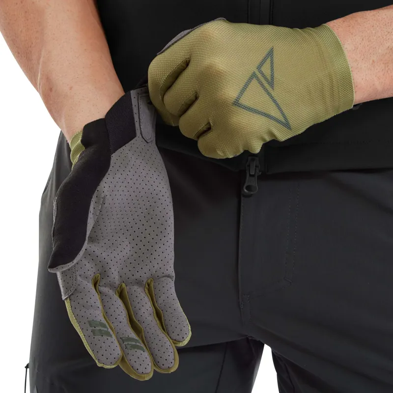 Altura Kielder Trail Glove Carbon/Olive-3